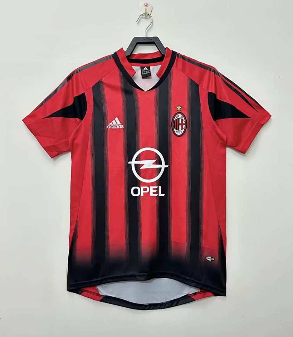 04/05 AC Milan Local Retro Fan · Referencia del proveedor: 164559106