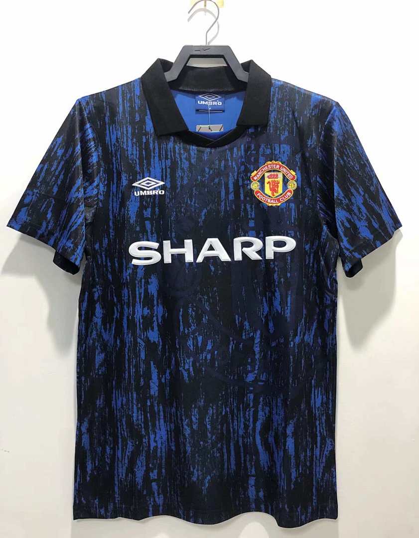19/93 Manchester United Black Retro Fan · Referencia del proveedor: 164561126