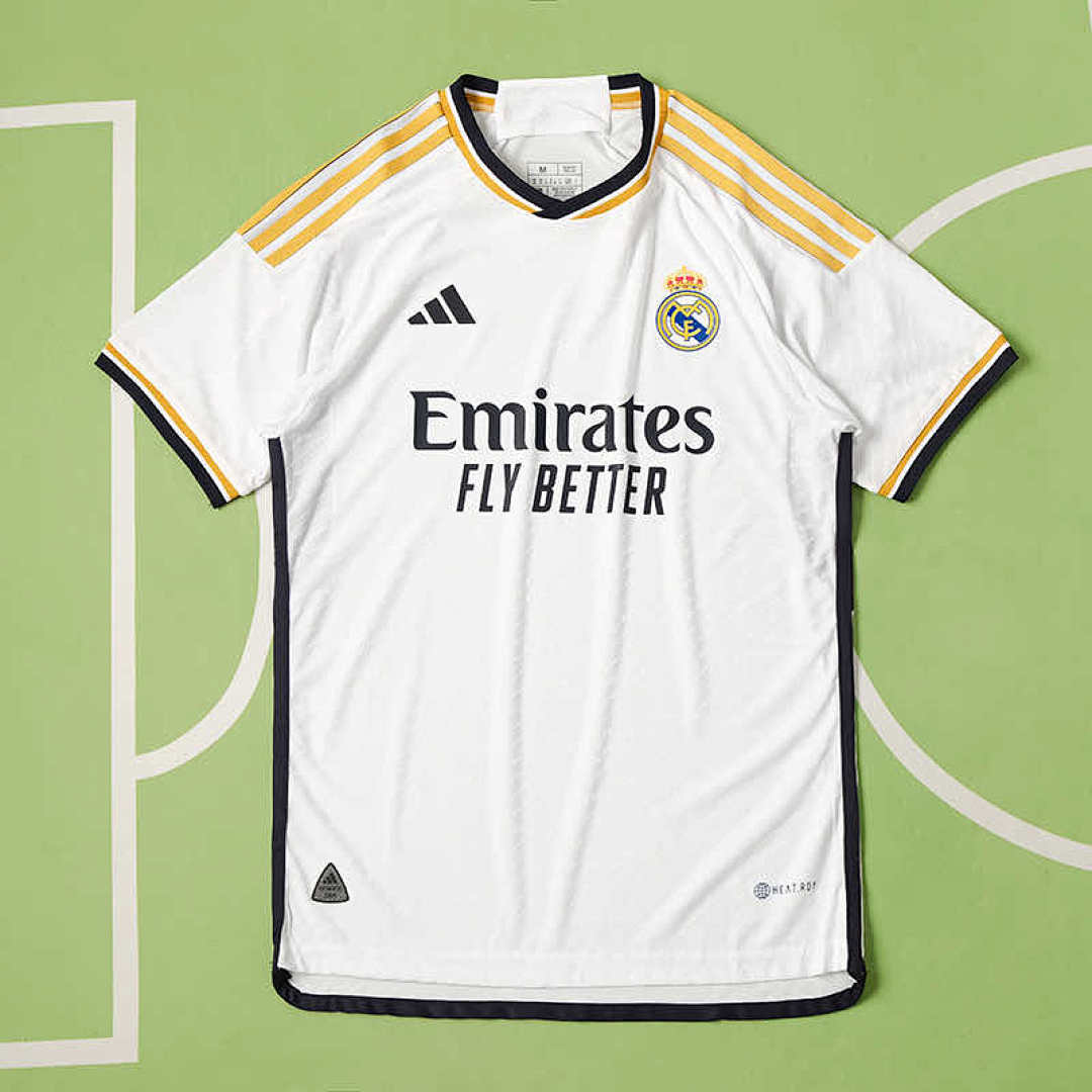 23-24 Real Madrid Local Player · Referencia del proveedor: 165431787