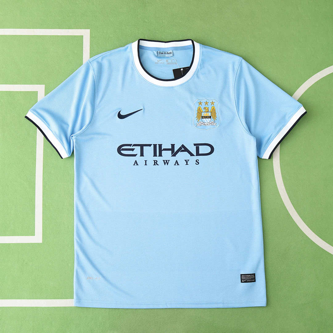 13/14 Manchester City F.C. Local Retro Fan · Referencia del proveedor: 181809457