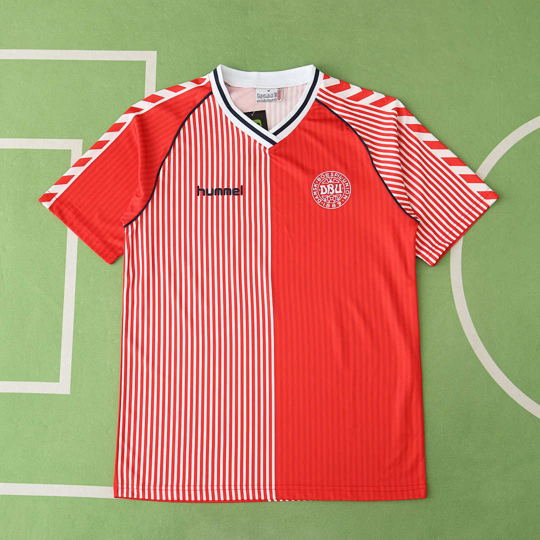 19/86 Denmark Local Retro Fan · Referencia del proveedor: 181809608