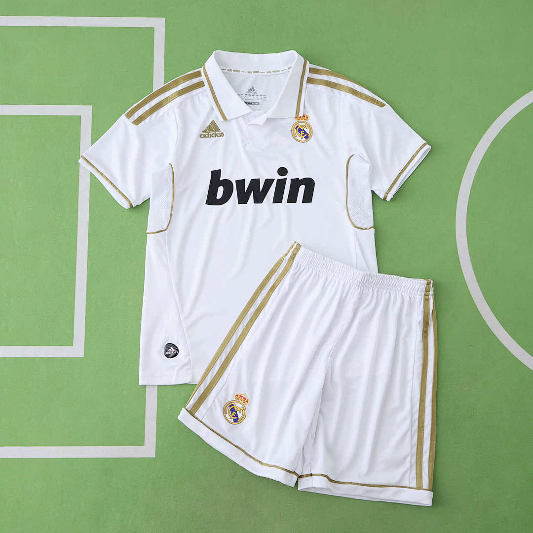 11/12 Real Madrid CF Local Conjunto infantil · Referencia del proveedor: 191912246