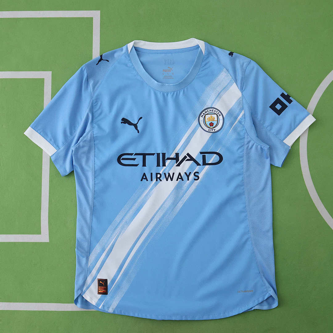 25/26 Manchester City F.C. Local Player · Referencia del proveedor: 196970056