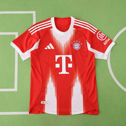 25/26 Fußball-Club Bayern München Local Player