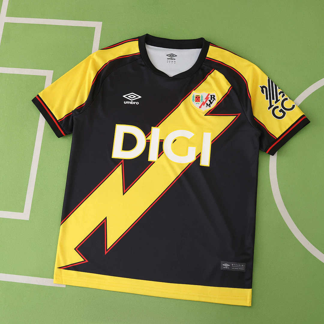 25/26 Rayo Vallecano de Madrid S. A. D Tercera Fan · Referencia del proveedor: 208073598