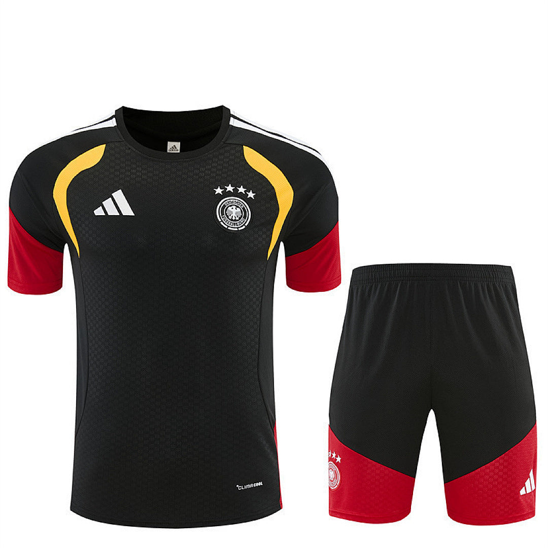 20/26 FIFA World Cup Germany Conjunto de entrenamiento de manga corta Fan · Referencia del proveedor: 235387440
