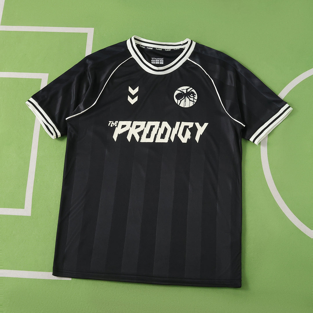 20/26 The Prodigy x Hummel Fan · Referencia del proveedor: 236040717