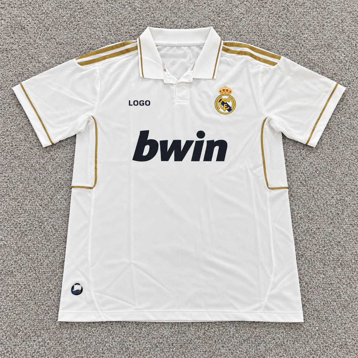 Real Madrid · Local 11/12 · Retro · alfombra gris