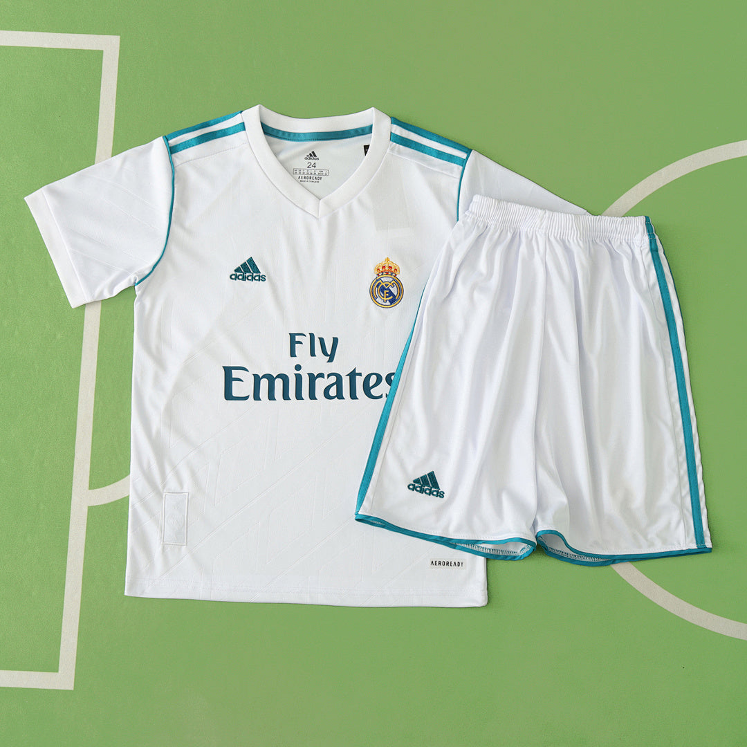 17/18 Real Madrid Local Conjunto infantil · Referencia del proveedor: 163988556