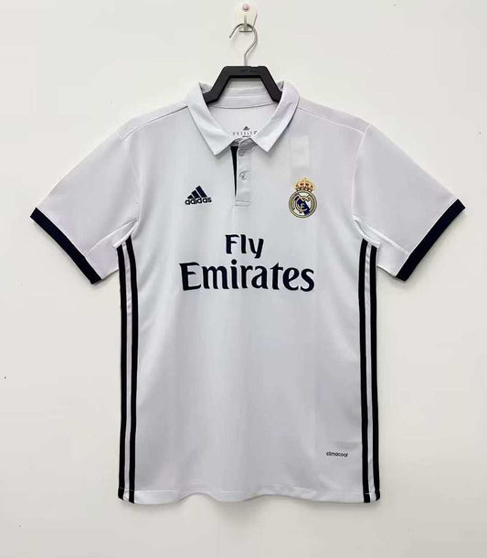 16/17 Real Madrid Local Retro Fan · Referencia del proveedor: 164549624