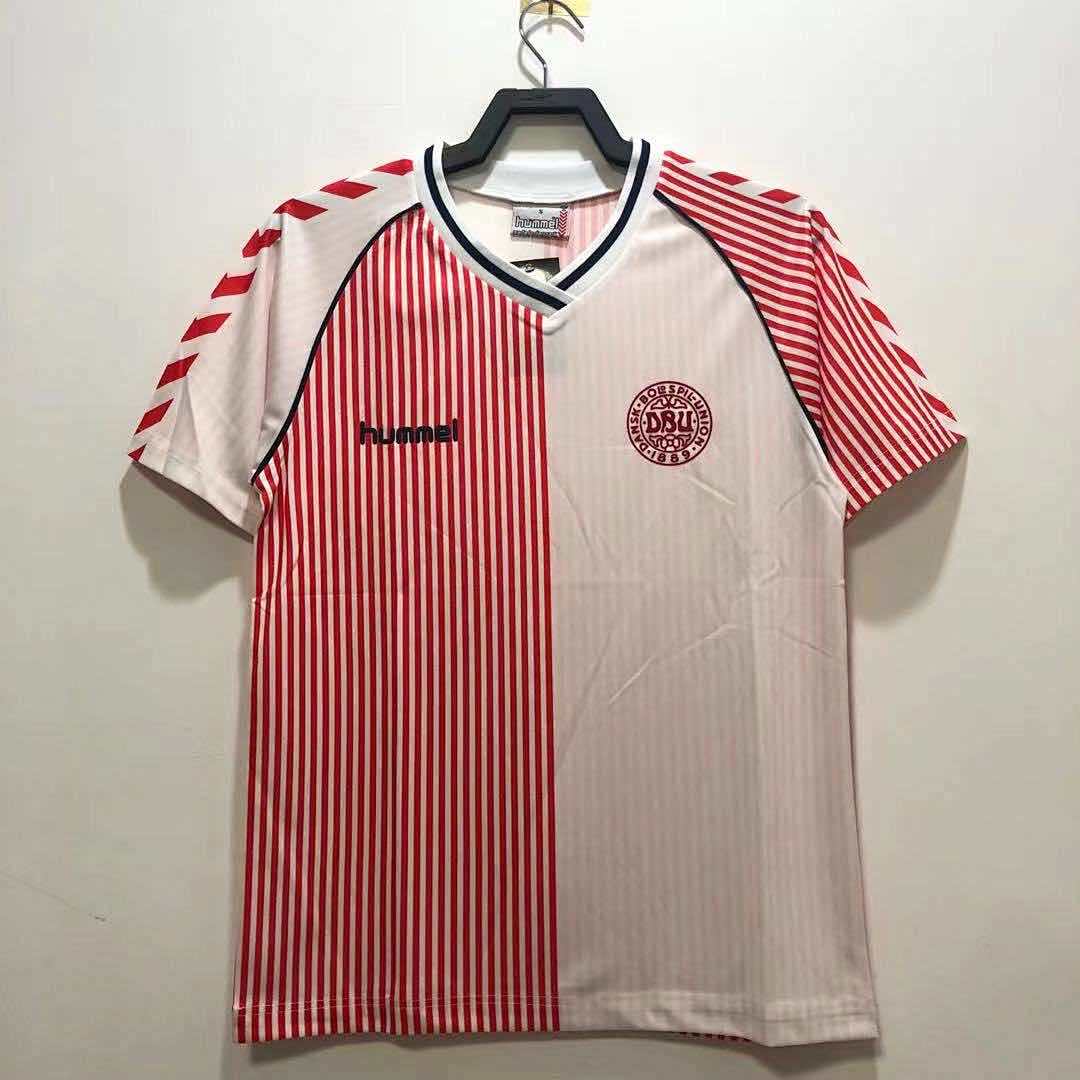 86 Denmark Visitante Retro Fan · Referencia del proveedor: 164554629