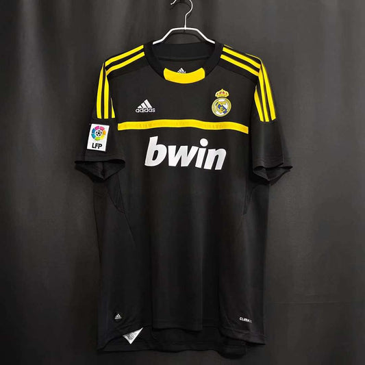 11/12 Real Madrid Black Retro Fan · Referencia del proveedor: 164646878