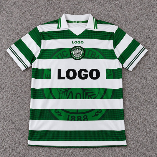 Celtic · Local 98/99 · Retro · Foto sobre alfombra gris