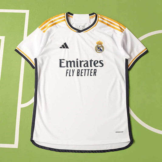 23-24 Real Madrid Local Fan · Referencia del proveedor: 165431886