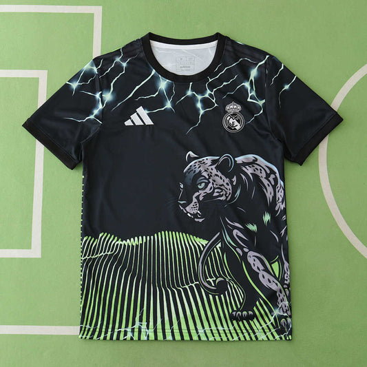 24/25 Real Madrid CF Concept Fan · Referencia del proveedor: 177999001