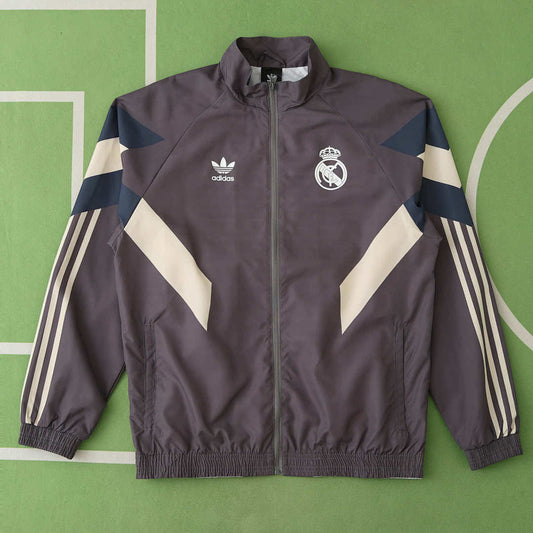 24/25 Real Madrid CF Cortavientos · Referencia del proveedor: 178505069