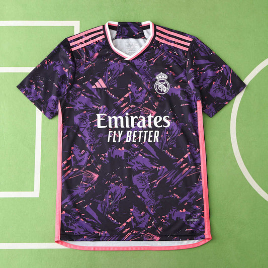 24/25 Real Madrid CF Concept Fan · Referencia del proveedor: 179573613