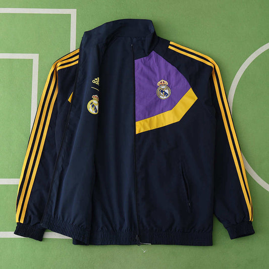 24/25 Real Madrid CF Wear on both sides Cortavientos · Referencia del proveedor: 181312349