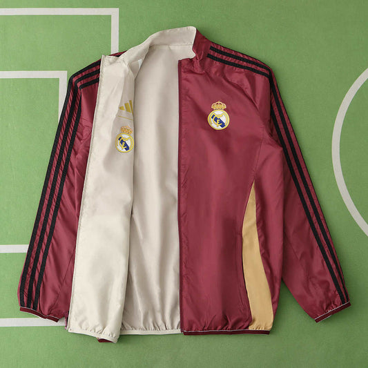 24/25 Real Madrid CF Wear on both sides Cortavientos · Referencia del proveedor: 181312386