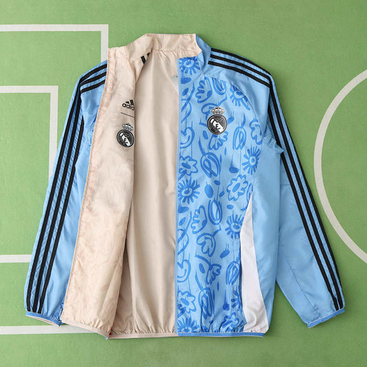 24/25 Real Madrid CF Wear on both sides Cortavientos · Referencia del proveedor: 181312402