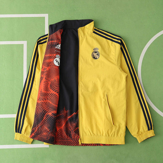 24/25 Real Madrid CF Wear on both sides Cortavientos · Referencia del proveedor: 181312674