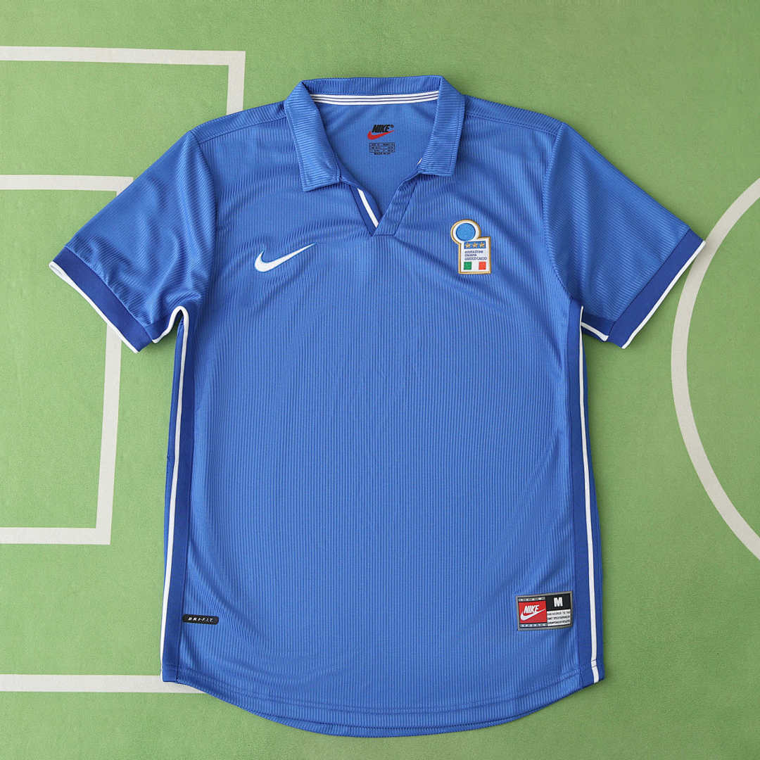 19/98 Italy Local Retro Fan · Referencia del proveedor: 181809432