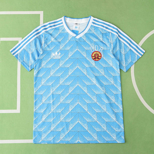19/88 FC Dynamo Berlin Visitante Retro Fan · Referencia del proveedor: 181809438