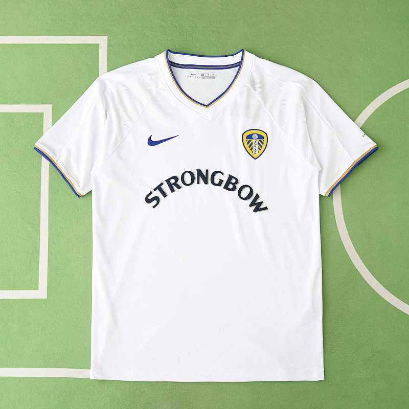 00/01 Leeds United F.C. Local Retro Fan · Referencia del proveedor: 181809528