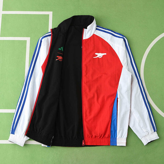 24/25 Arsenal F.C. Wear on both sides Cortavientos · Referencia del proveedor: 182183923