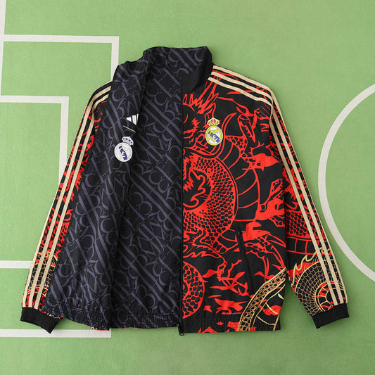 24/25 Real Madrid CF Wear on both sides Cortavientos · Referencia del proveedor: 182874883
