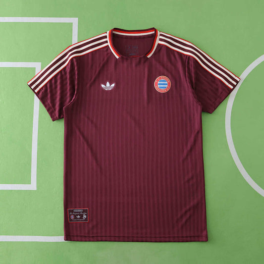 24/25 Fußball-Club Bayern München Retro T shirt · Referencia del proveedor: 186377729