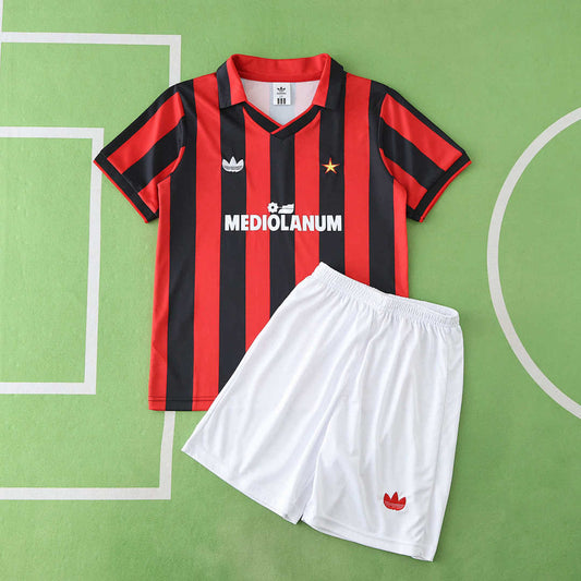 90/91 A.C. Milan Local Retro Conjunto infantil · Referencia del proveedor: 186946658