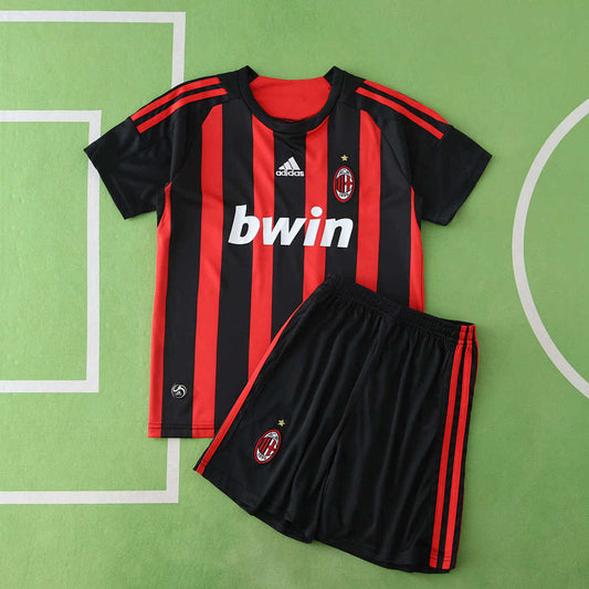 08/09 A.C. Milan Local Retro Conjunto infantil · Referencia del proveedor: 186946685