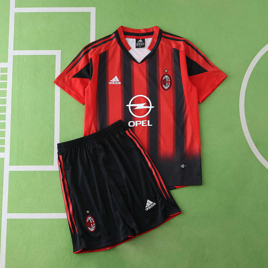 04/05 A.C. Milan Local Retro Conjunto infantil · Referencia del proveedor: 186946704