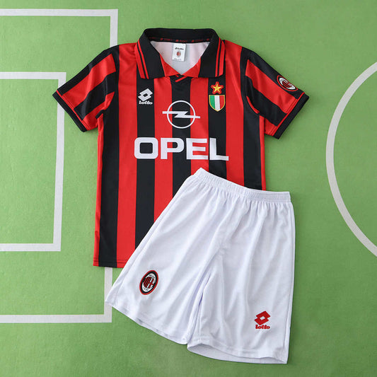96/97 A.C. Milan Local Retro Conjunto infantil · Referencia del proveedor: 186946716