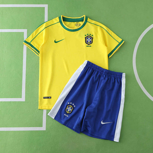19/98 Brazil Local Retro Conjunto infantil · Referencia del proveedor: 186947191
