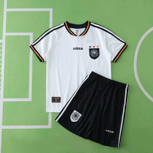 19/96 Germany Local Retro Conjunto infantil · Referencia del proveedor: 186947476