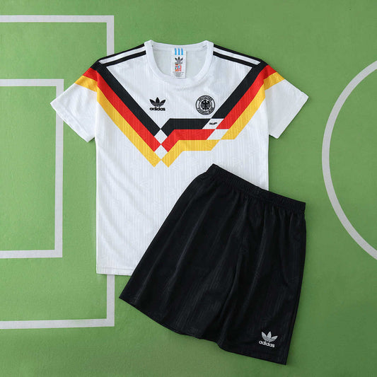 19/90 Germany Local Retro Conjunto infantil · Referencia del proveedor: 186947487