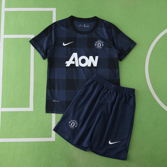 13/14 Manchester United F.C. Visitante Retro Conjunto infantil · Referencia del proveedor: 186947502