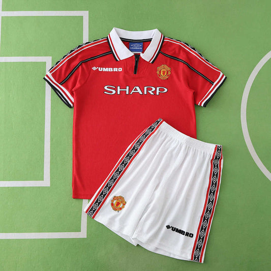 19/98 Manchester United F.C. Local Retro Conjunto infantil · Referencia del proveedor: 186947514