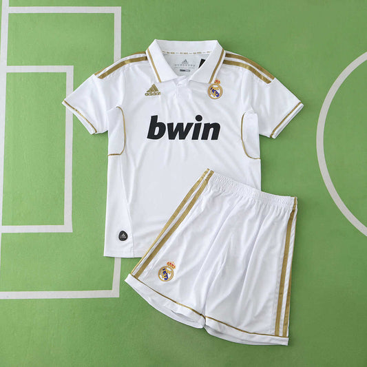 11/12 Real Madrid CF Local Retro Conjunto infantil · Referencia del proveedor: 186947765