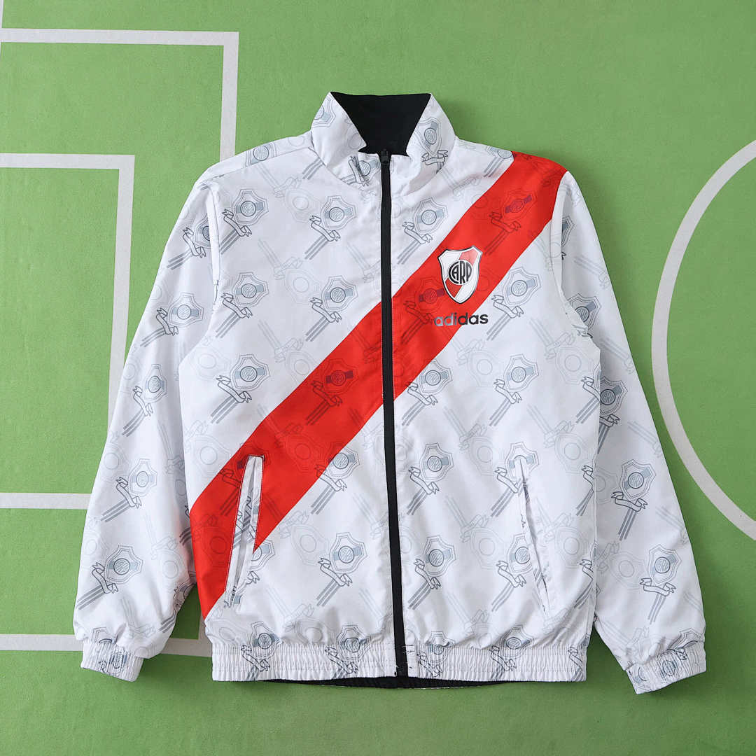 24/25 Club Atlético River Plate Wear on both sides Cortavientos · Referencia del proveedor: 191912645