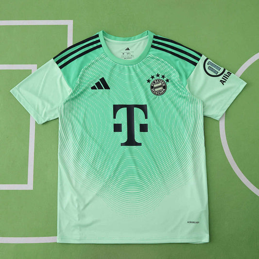 25/26 Fußball-Club Bayern München Portero Fan · Referencia del proveedor: 196970409