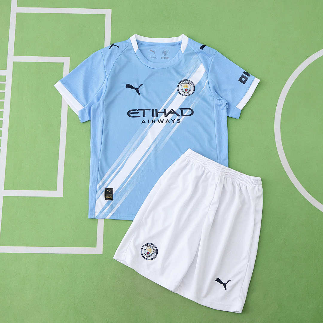 25/26 Manchester City F.C. Local Conjunto infantil · Referencia del proveedor: 196970459