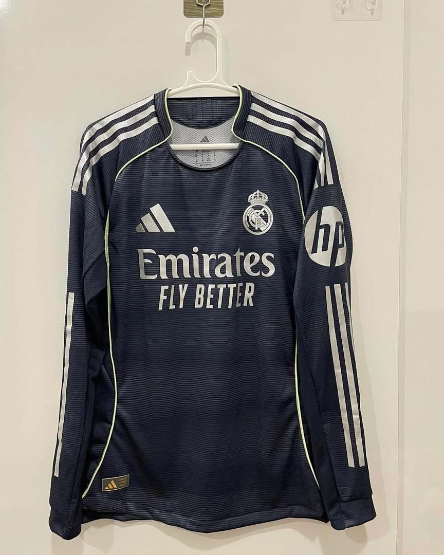 25/26 Real Madrid Visitante Long sleeved Player · Referencia del proveedor: 196987183