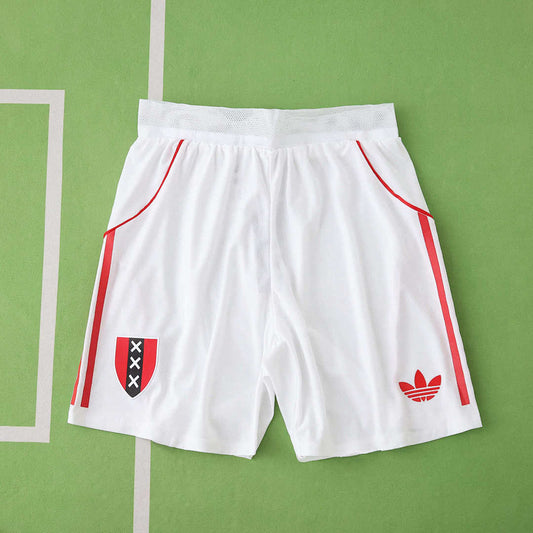 25/26 AFC Ajax Local Player shorts · Referencia del proveedor: 197838815