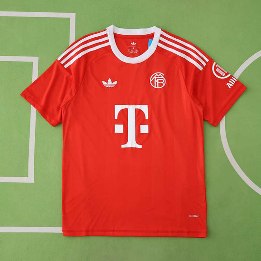 25/26 Fußball-Club Bayern München Training clothes Fan · Referencia del proveedor: 197838915