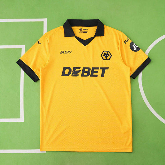25/26 Wolverhampton Wanderers F.C. Local Fan · Referencia del proveedor: 198199657