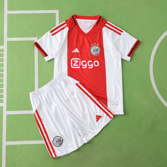 25/26 AFC Ajax Local Conjunto infantil · Referencia del proveedor: 198200021