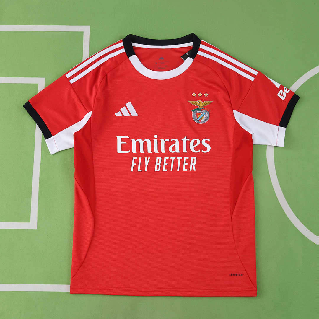 25/26 S.L. Benfica Local Fan · Referencia del proveedor: 200246582
